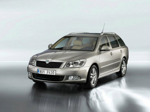 Коврики текстильные "Комфорт" для Skoda Octavia II (универсал / A5) 2008 - 2013, ые, 5шт.