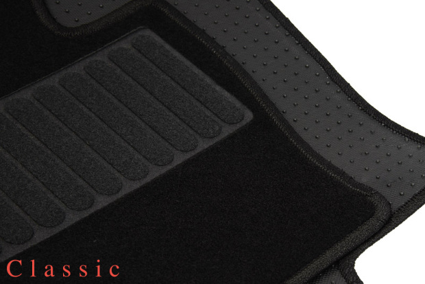 Коврики текстильные "Классик" для Volkswagen Caddy (минивэн / 2K) 2003 - 2010, черные, 4шт.